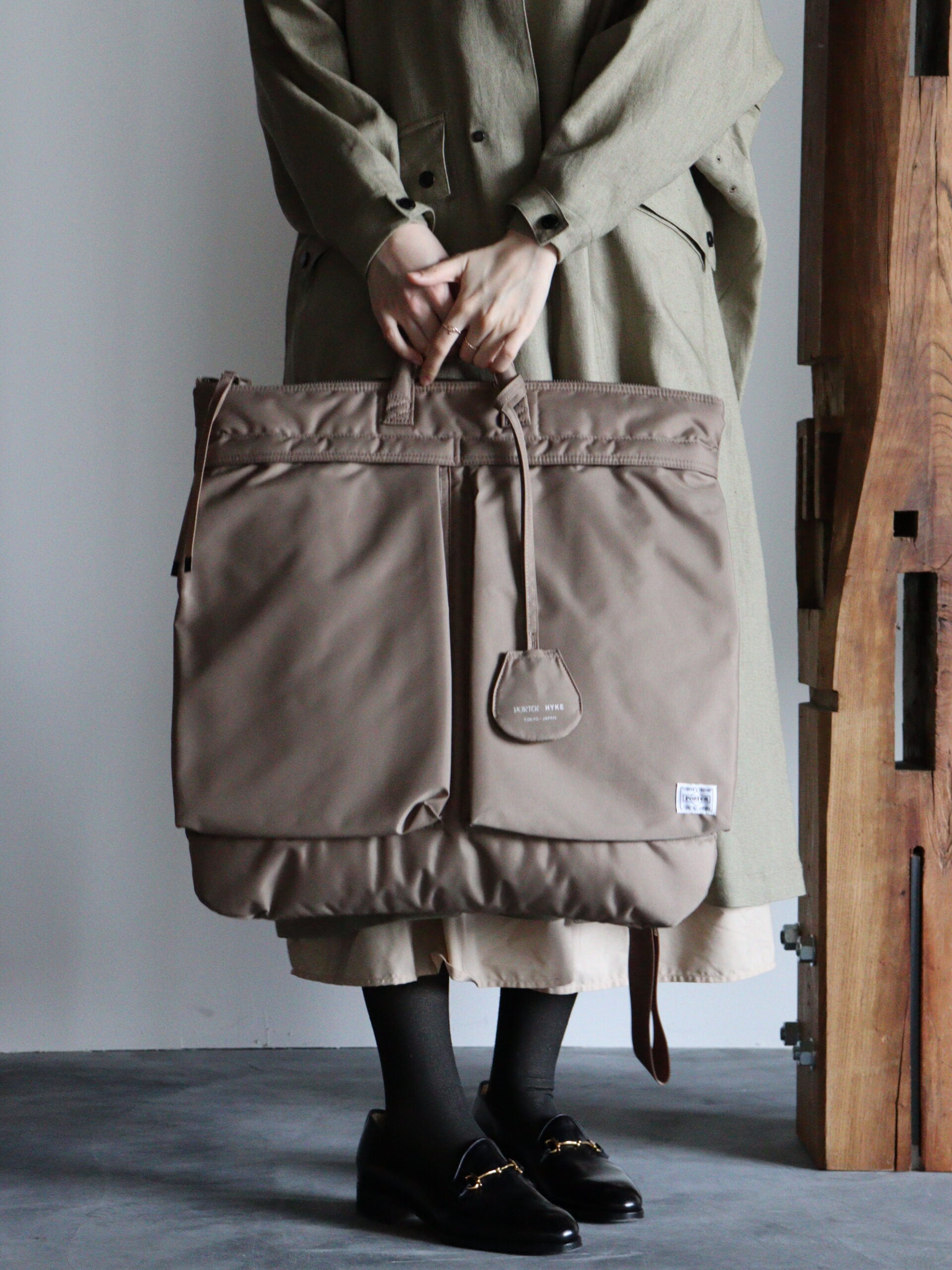 PORTER HYKE HELMET BAG SMALL Beige - www.sorbillomenu.com