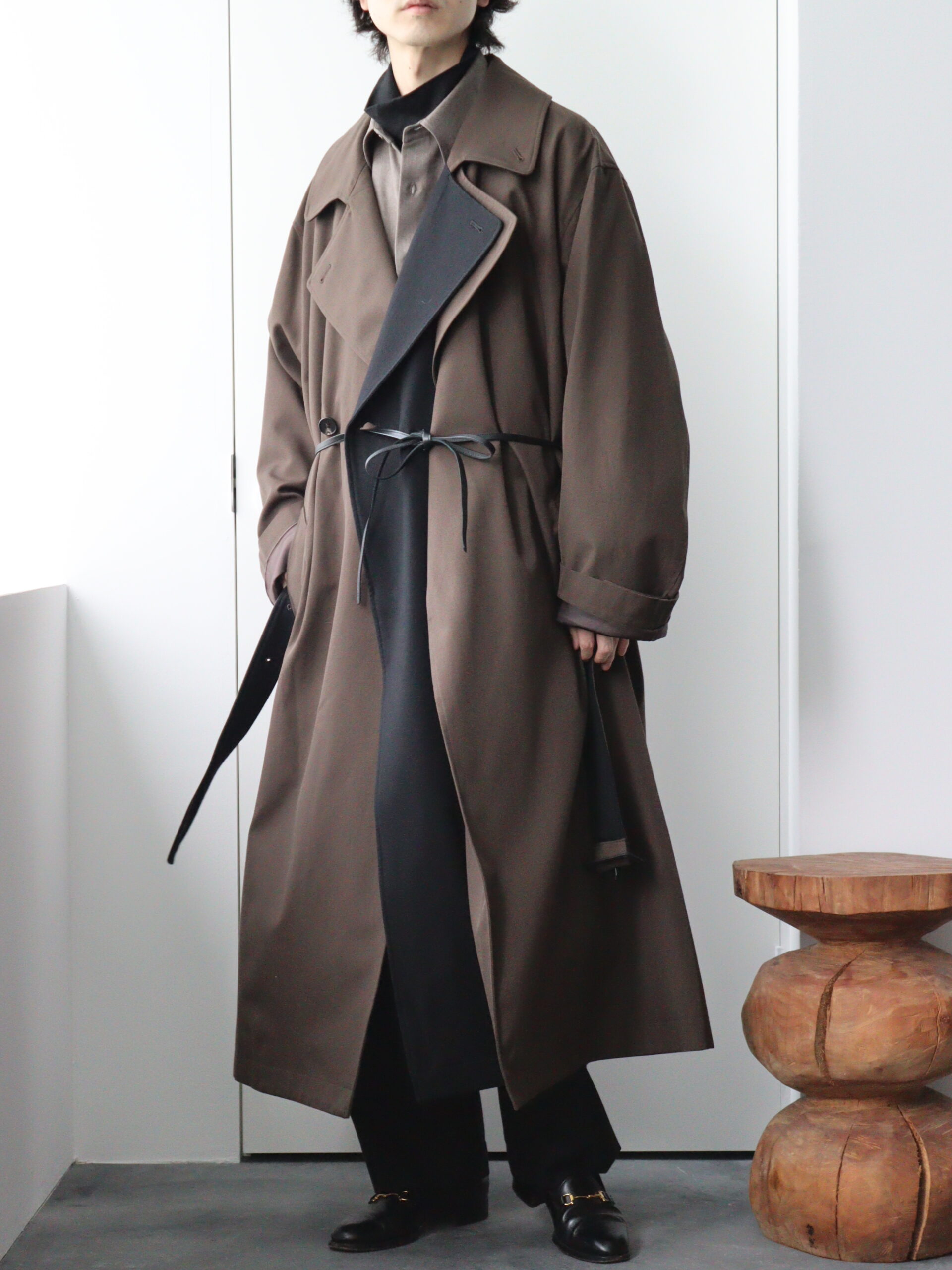 22AW stein DOUBLE LAPELED BREASTED COAT