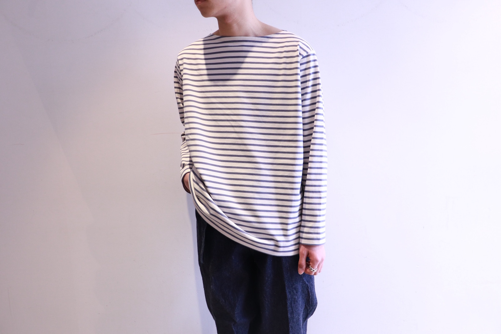 クリスマスファッション 【COMOLI】19ss “BORDER BOAT BOAT NECK” NECK” トップス